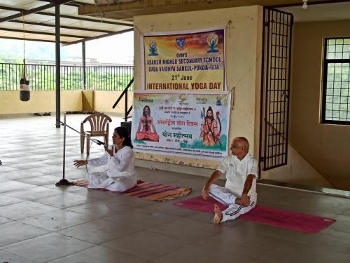 Adarsh International yoga day (15)