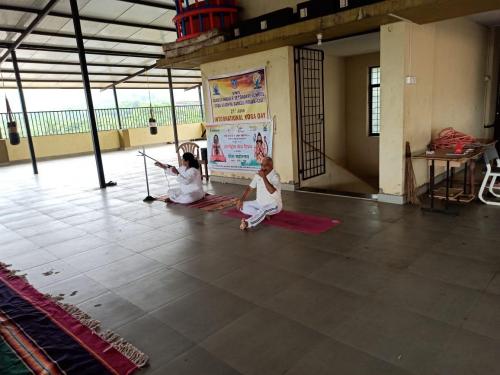Adarsh International yoga day (4)