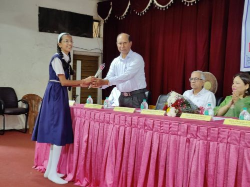 Felicitation of the Meritorious Students of GVM of March 2025 SSCE students. (10)